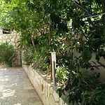 דירה Desa Petric חוואר