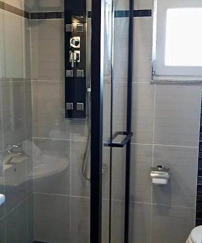 Desa Petric Daire Hvar Town