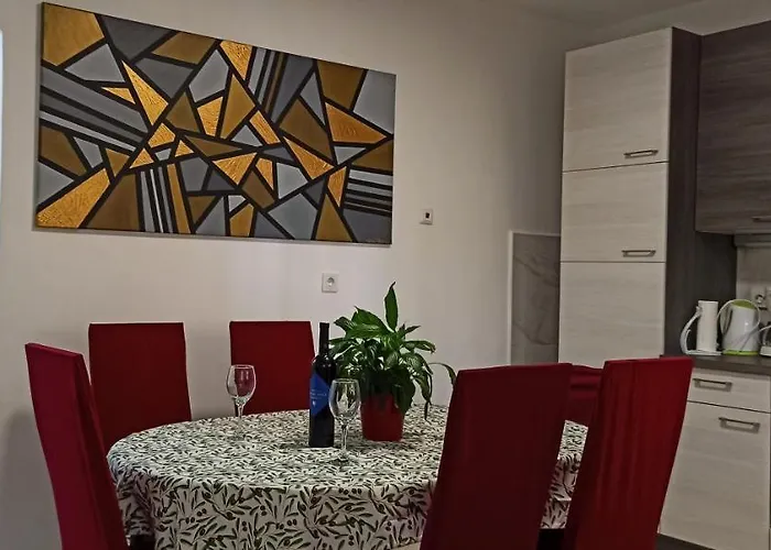 Desa Petric Апартаменти