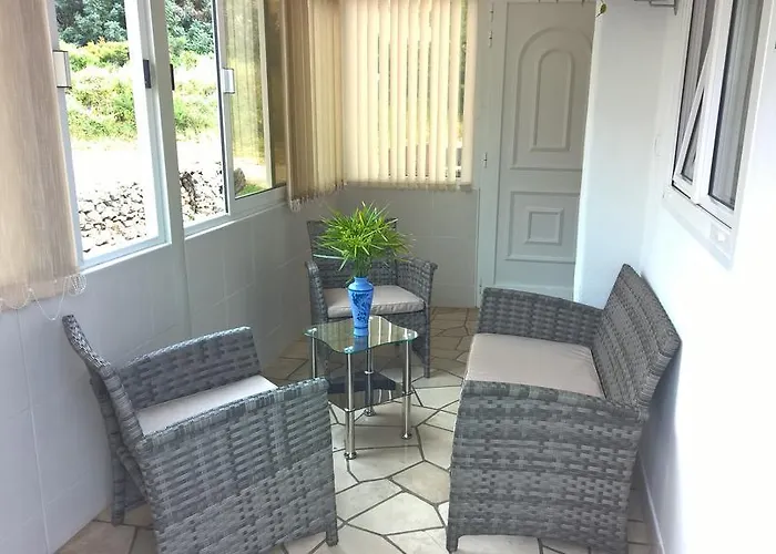 Desa Petric * Хвар