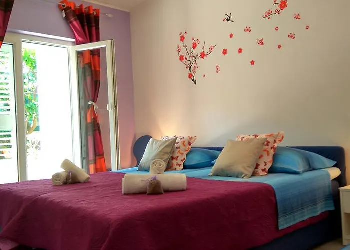 Apartman Desa Petric