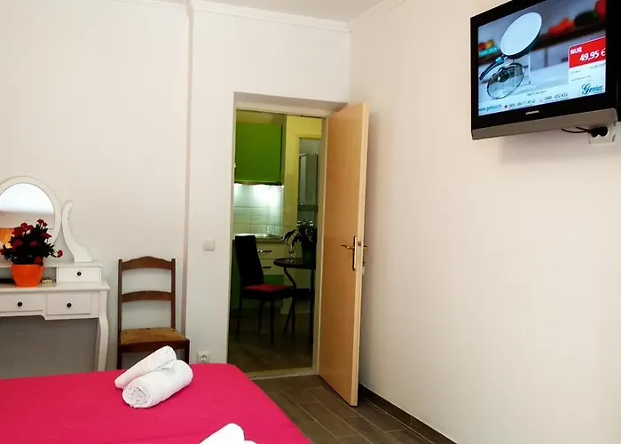 Desa Petric Хвар