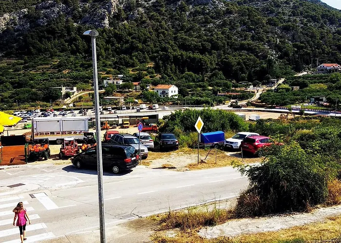 Апартаменти Desa Petric